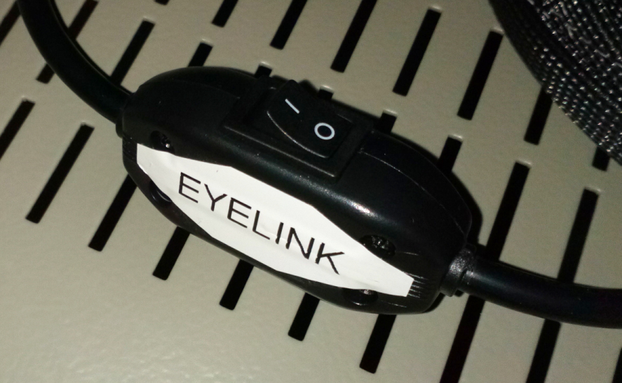 EyeLink AC power ON/OFF 