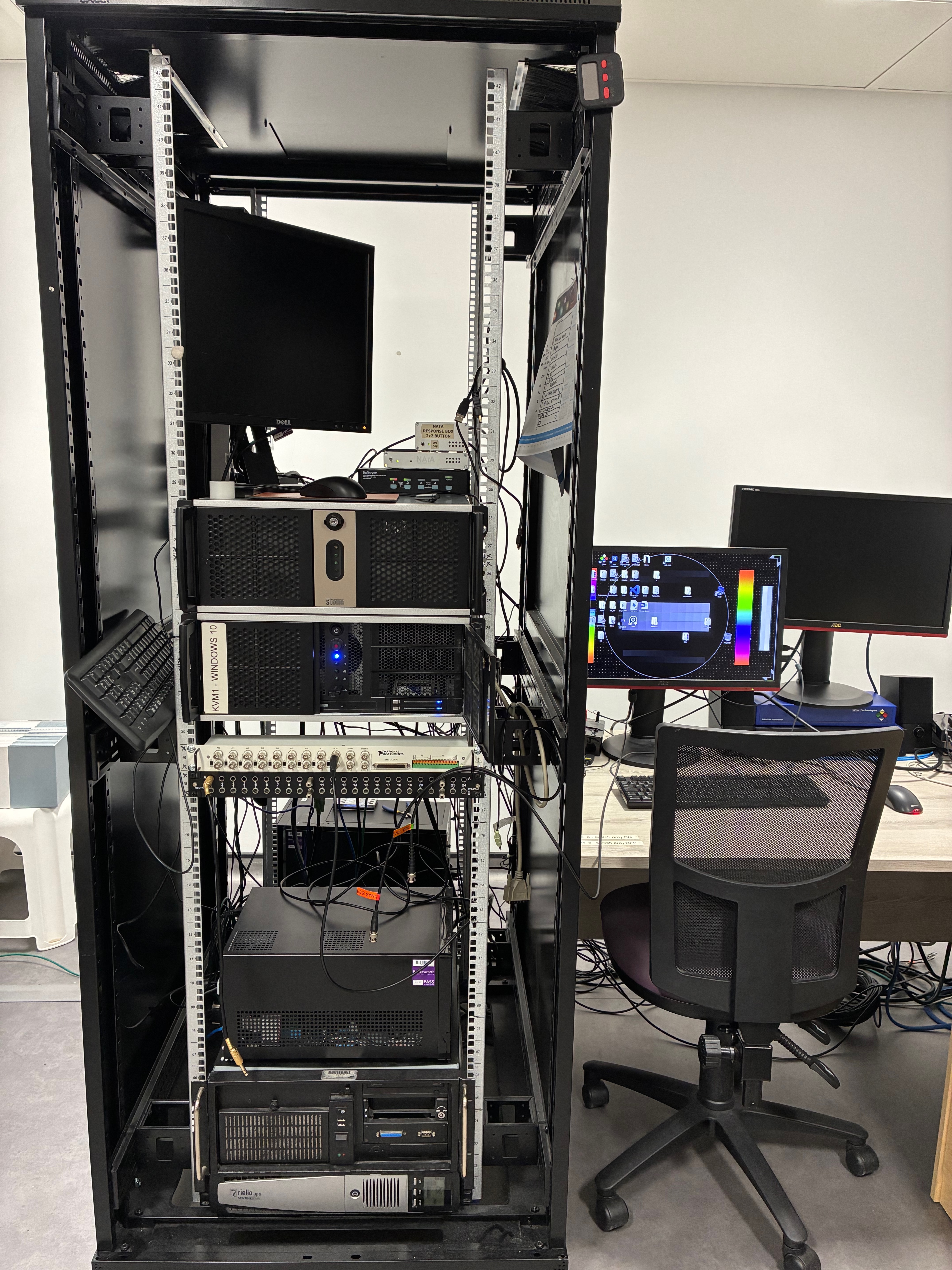 MRI Stimulus Equipment Rack